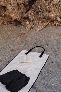 Vinga V45910 - VINGA Volonne AWARE™ recycled canvas strandmat