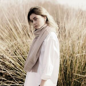 Goya 38541 - Acrylic Shawl with Cashmere-Like Finish MERE